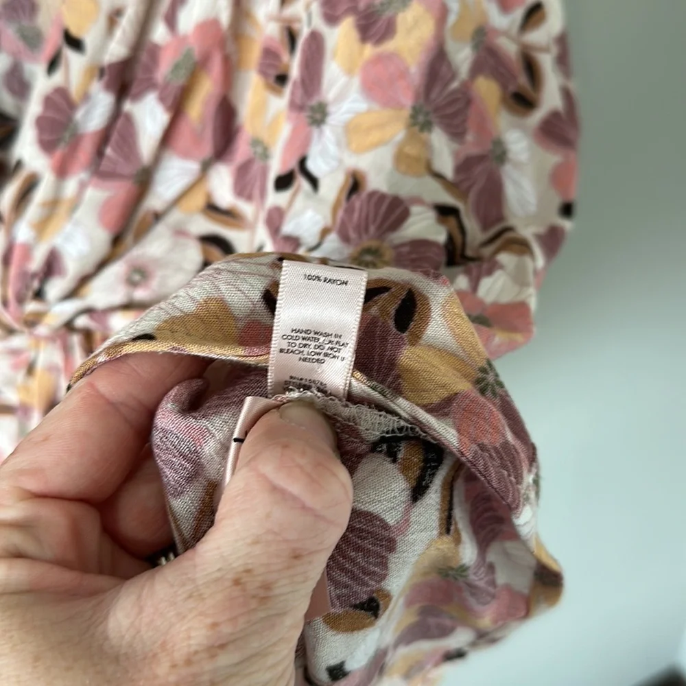 Willow + Root Twisted Open Back Top Versatile Floral Print Medium Multi Color - Picture 12 of 15